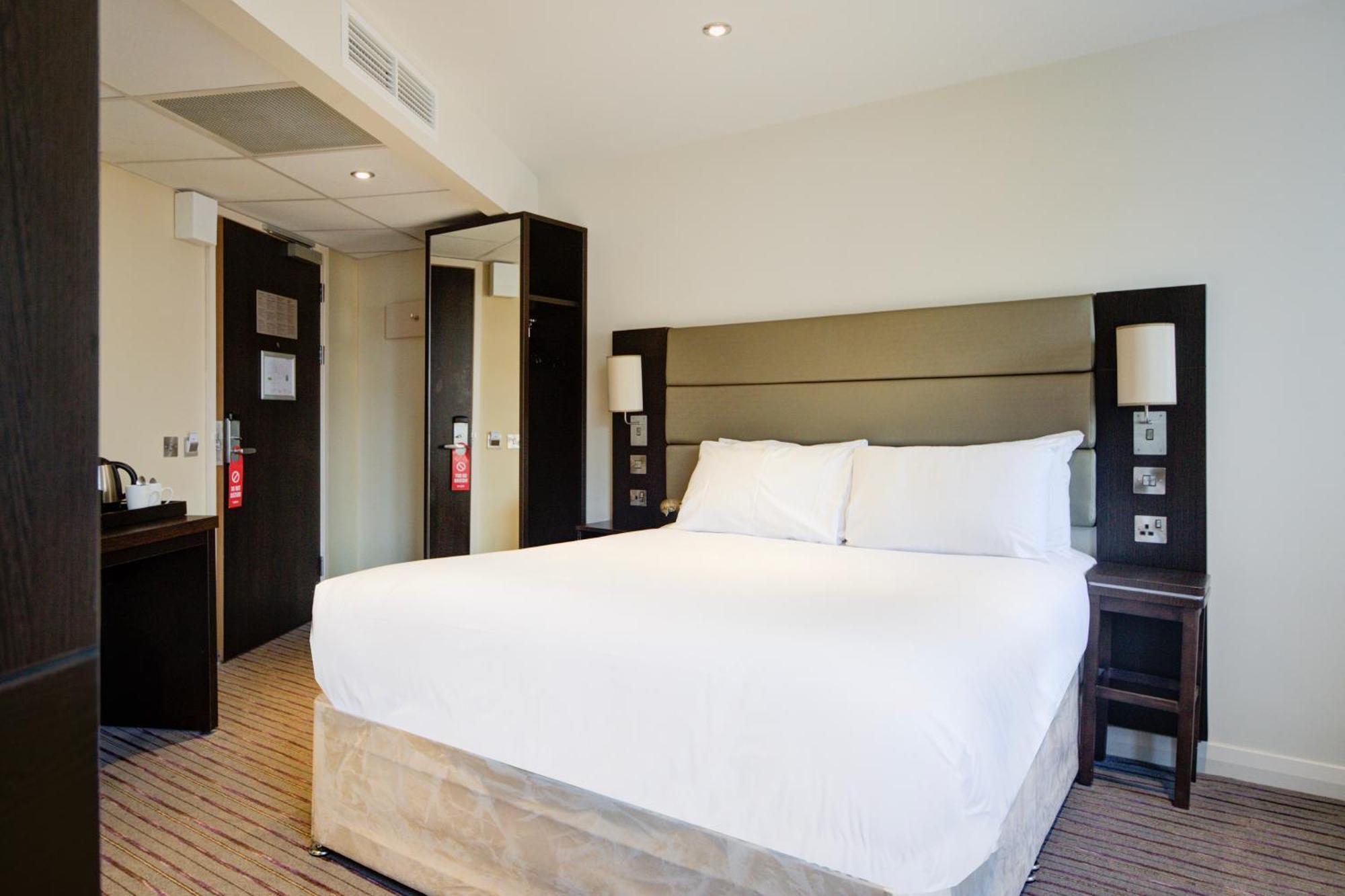 Belvilla Newport City Centre Hotel - Lifestyle エクステリア 写真