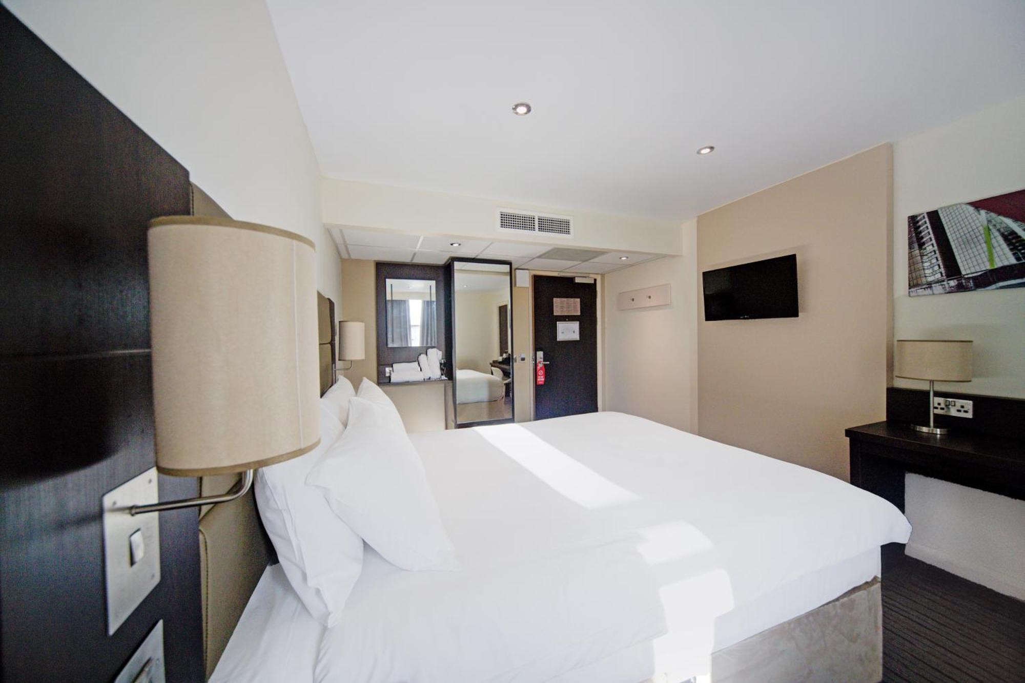 Belvilla Newport City Centre Hotel - Lifestyle エクステリア 写真
