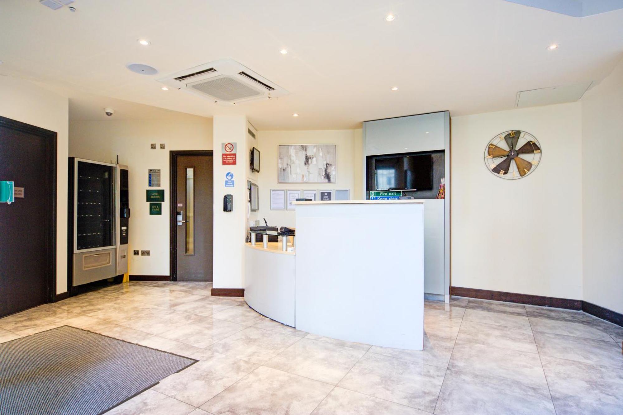 Belvilla Newport City Centre Hotel - Lifestyle エクステリア 写真