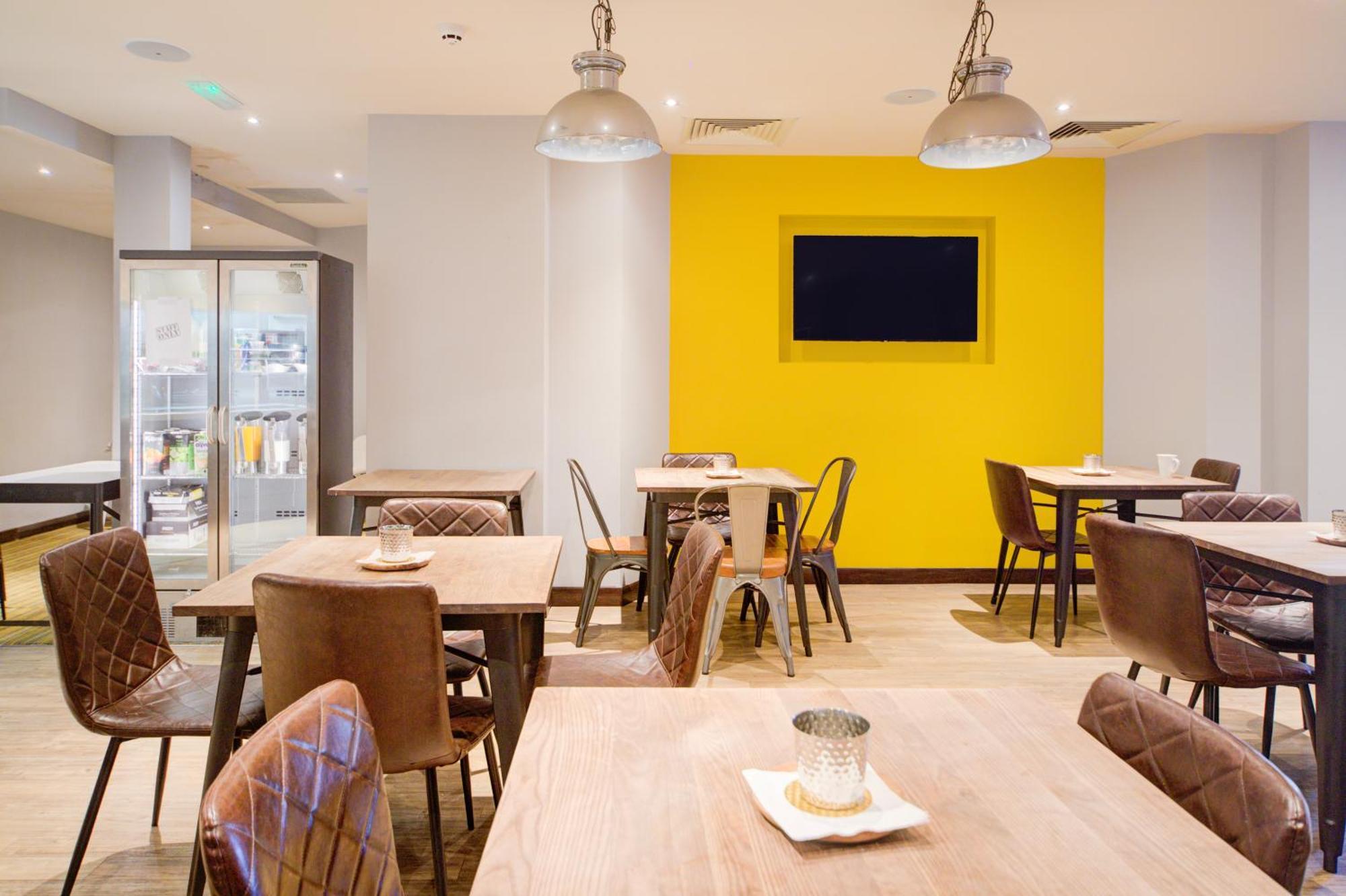 Belvilla Newport City Centre Hotel - Lifestyle エクステリア 写真