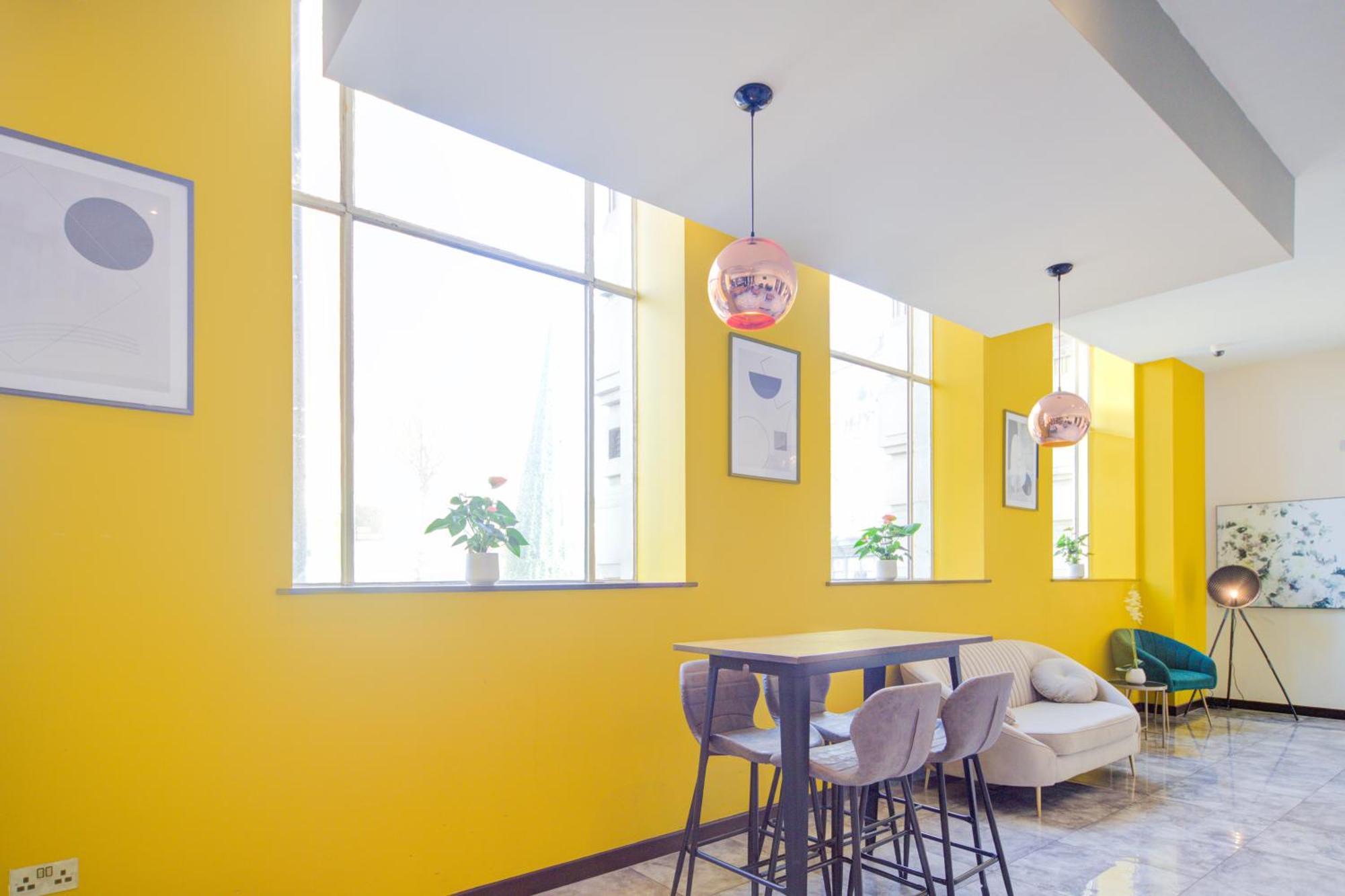 Belvilla Newport City Centre Hotel - Lifestyle エクステリア 写真